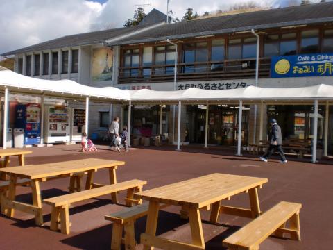 道の駅大月外観