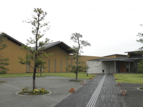 七宝焼アートヴィレッジ外観